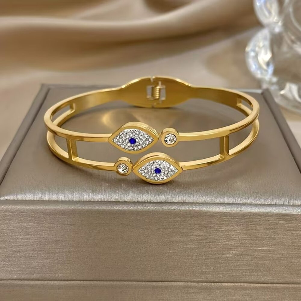 NEW! STAINLESS STEEL EVIL EYE BANGLE BRACELET